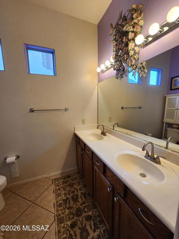 10046 E Cedar Hill Drive, Tucson, AZ 85748