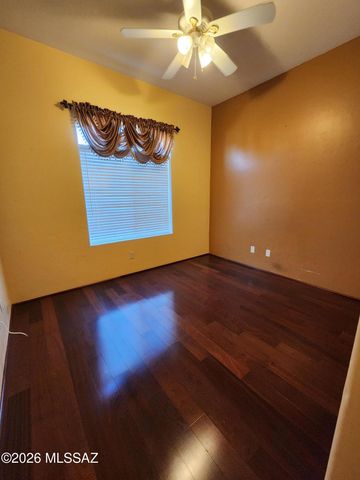 10046 E Cedar Hill Drive, Tucson, AZ 85748