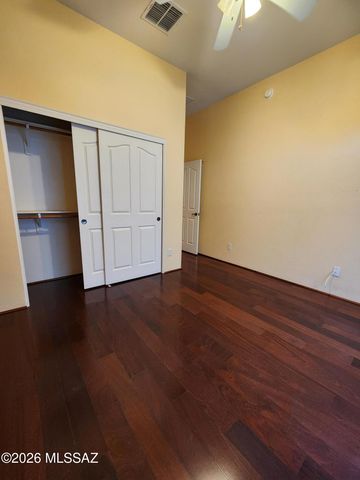 10046 E Cedar Hill Drive, Tucson, AZ 85748