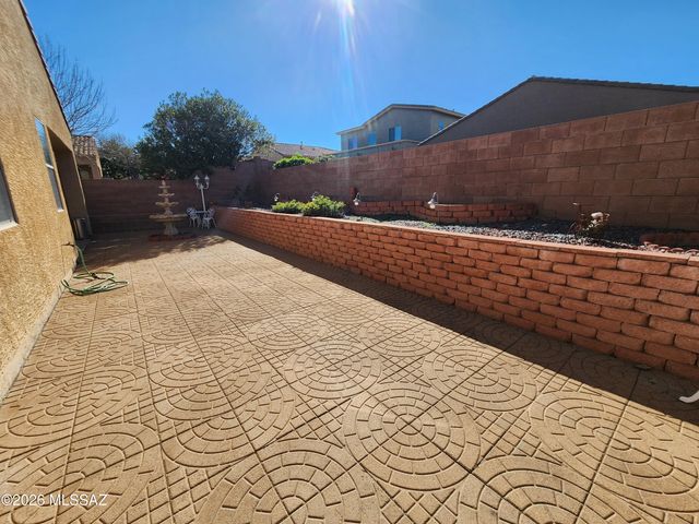 10046 E Cedar Hill Drive, Tucson, AZ 85748