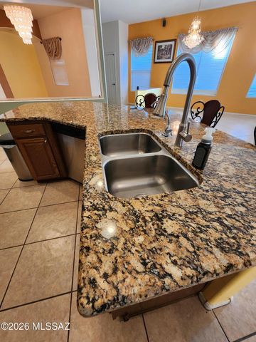 10046 E Cedar Hill Drive, Tucson, AZ 85748