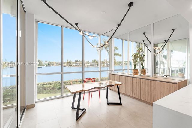 3801 NE 207th Street TH6, Aventura, FL 33180