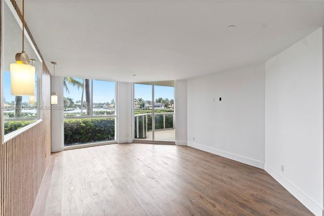 3801 NE 207th Street TH6, Aventura, FL 33180