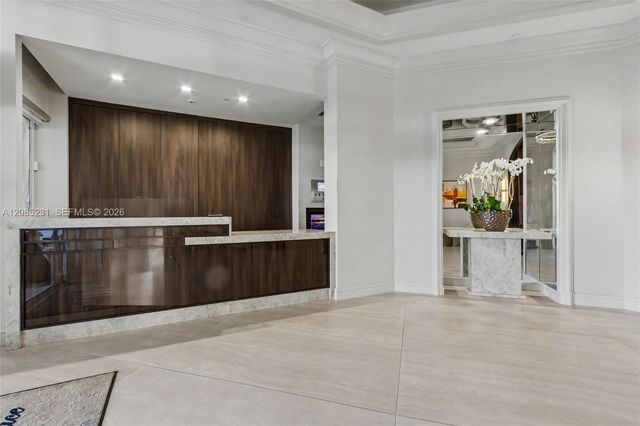 3801 NE 207th Street TH6, Aventura, FL 33180