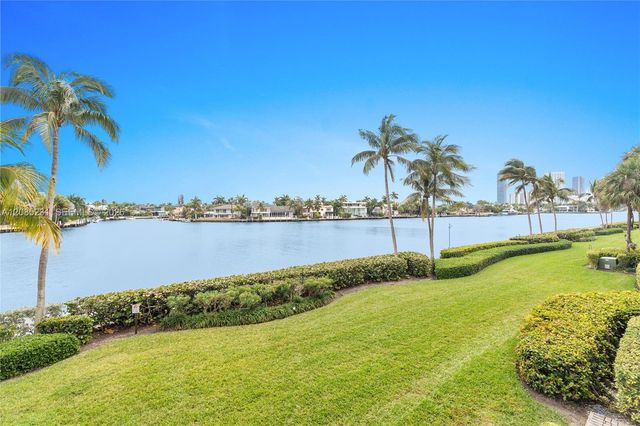 3801 NE 207th Street TH6, Aventura, FL 33180