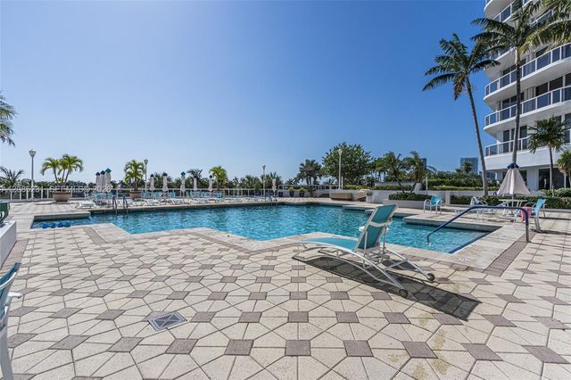 3801 NE 207th Street TH6, Aventura, FL 33180
