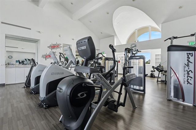 3801 NE 207th Street TH6, Aventura, FL 33180