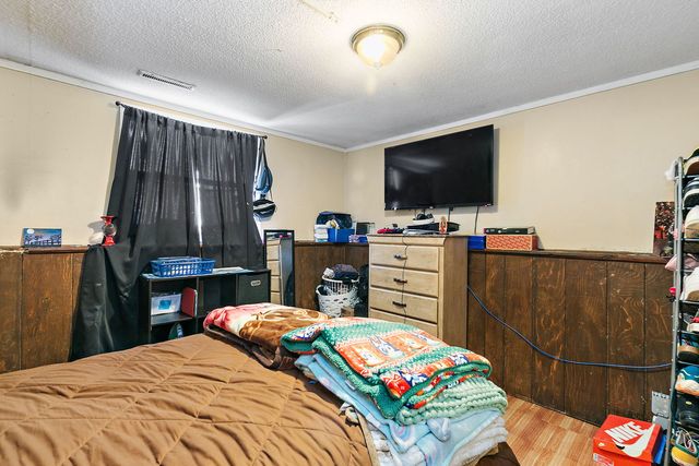 399 Tee Lane, Carpentersville, IL 60110