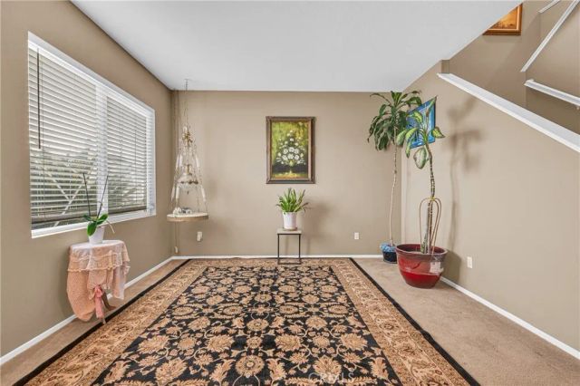 11196 Charleston, Adelanto, CA 92301