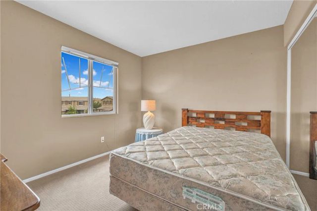 11196 Charleston, Adelanto, CA 92301