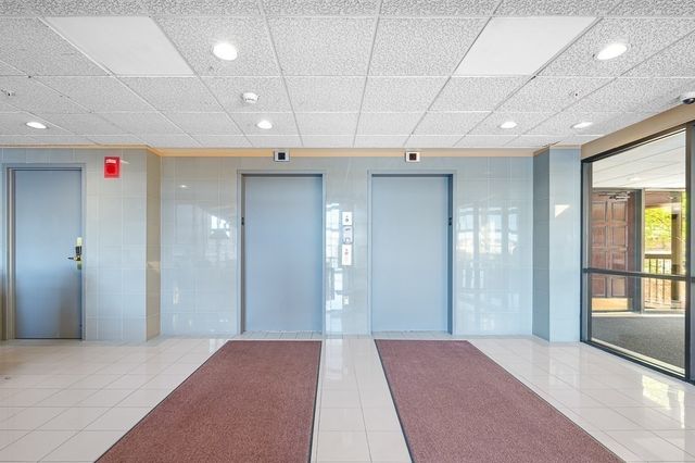 65 Lake Avenue 508, Worcester, MA 01604