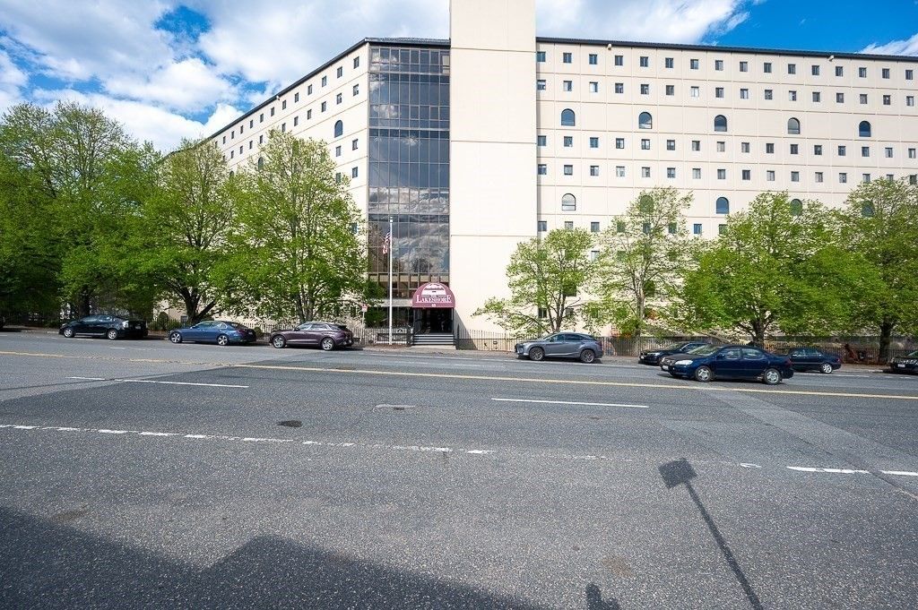 65 Lake Avenue 508, Worcester, MA 01604