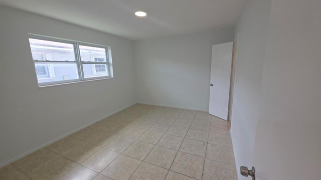 7511 Venetian Street 2, Miramar, FL 33023