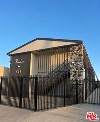 538 W 82nd Street, Los Angeles, CA 90044