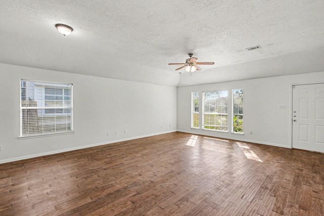 14021 Buckskin Drive, Willis, TX 77378