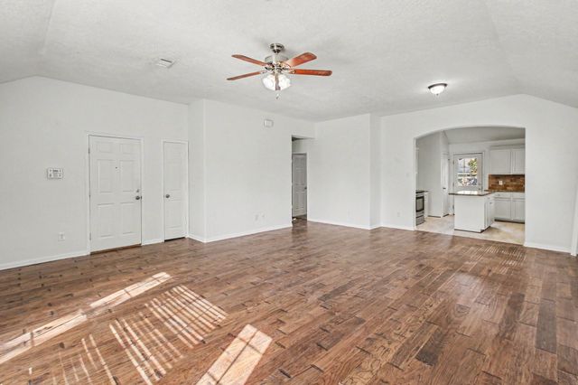 14021 Buckskin Drive, Willis, TX 77378