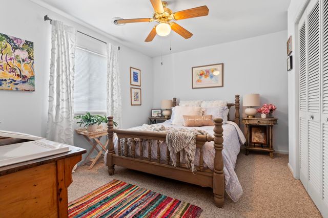 712 S Dogwood Dr Apt 302, Surfside Beach, SC 29575