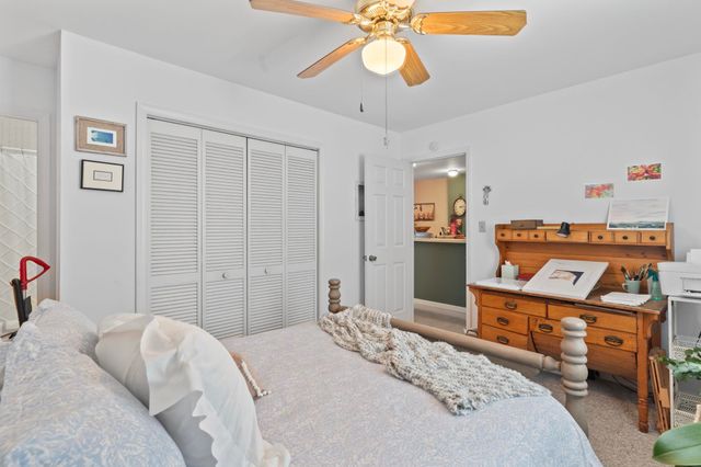 712 S Dogwood Dr Apt 302, Surfside Beach, SC 29575