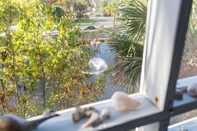 712 S Dogwood Dr Apt 302, Surfside Beach, SC 29575