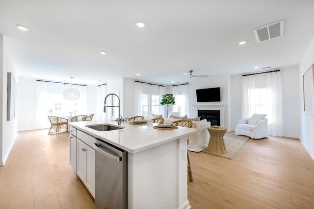 168 Ireland Drive, Summerville, SC 29486
