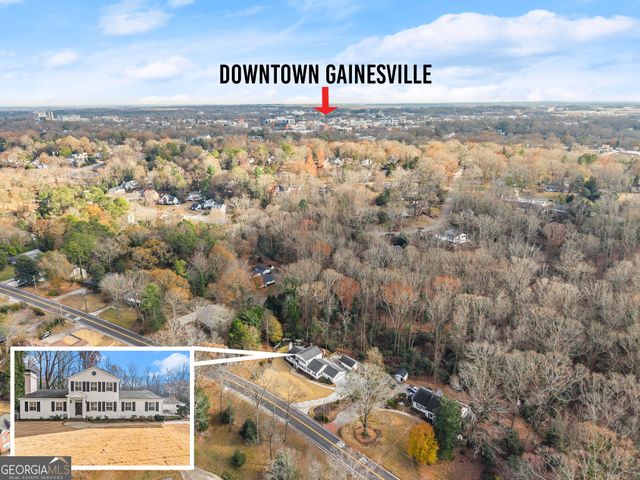 669 Dixon Drive, Gainesville, GA 30501