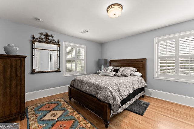 669 Dixon Drive, Gainesville, GA 30501