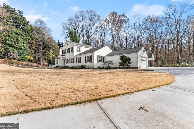 669 Dixon Drive, Gainesville, GA 30501