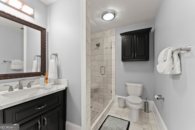 669 Dixon Drive, Gainesville, GA 30501