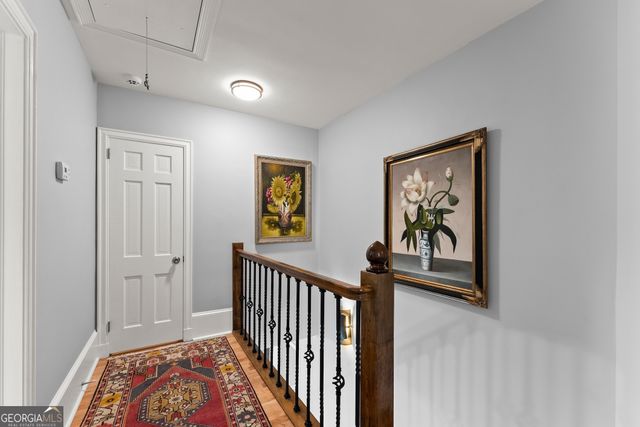 669 Dixon Drive, Gainesville, GA 30501