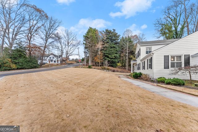 669 Dixon Drive, Gainesville, GA 30501