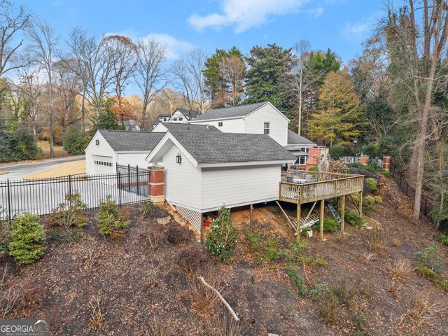 669 Dixon Drive, Gainesville, GA 30501