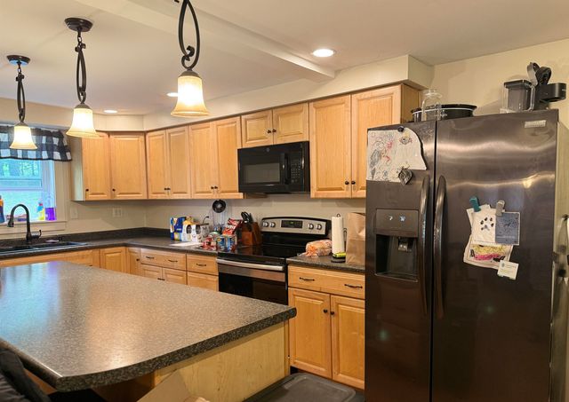309 Bradford Road, Newport, NH 03773