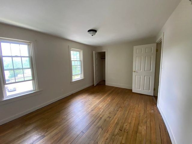 309 Bradford Road, Newport, NH 03773