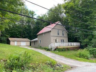309 Bradford Road, Newport, NH 03773