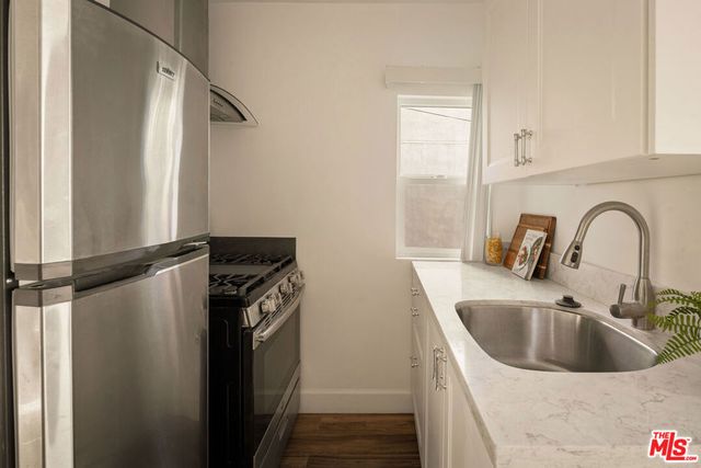 363 Huntley Drive, West Hollywood, CA 90048