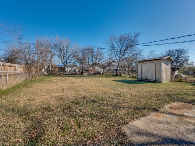1109 Roosevelt Street, Arlington, TX 76011