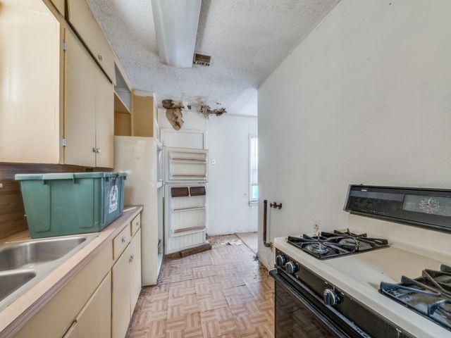 1109 Roosevelt Street, Arlington, TX 76011