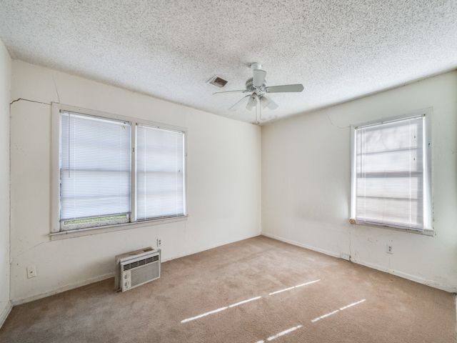 1109 Roosevelt Street, Arlington, TX 76011