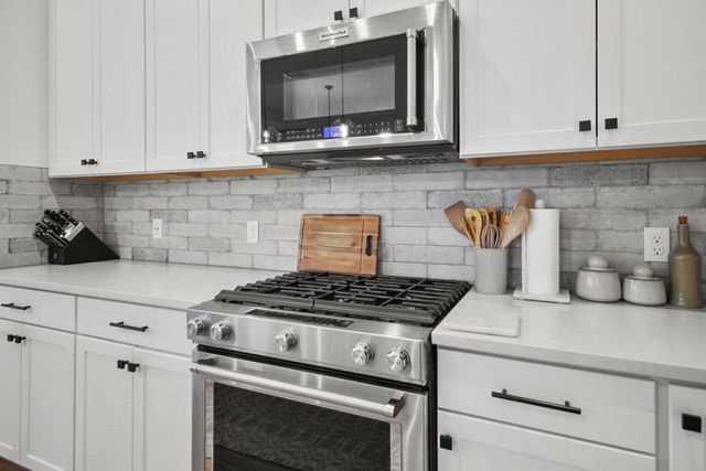 10369 Northbrook Circle, Palm Beach Gardens, FL 33412