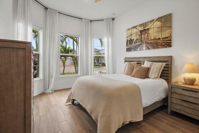 10369 Northbrook Circle, Palm Beach Gardens, FL 33412