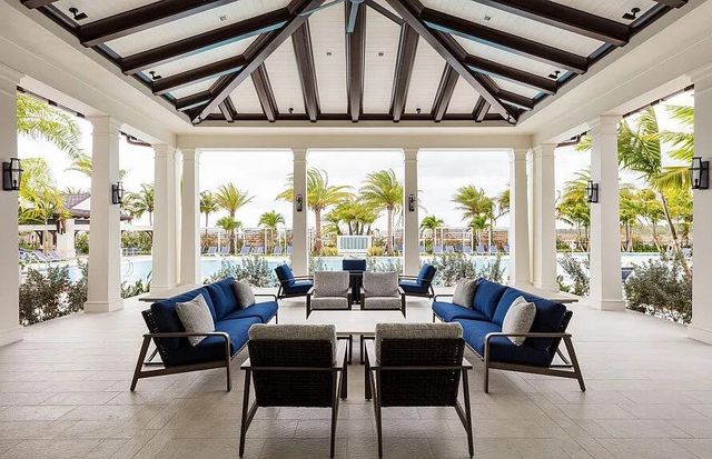 10369 Northbrook Circle, Palm Beach Gardens, FL 33412