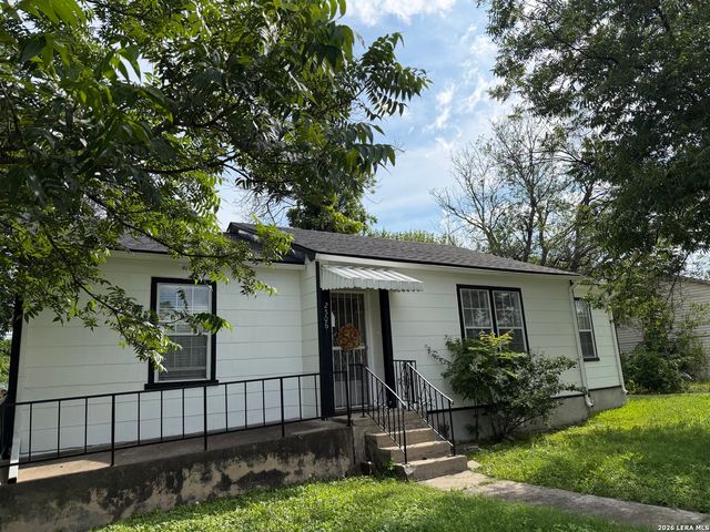 2506 W Mulberry, San Antonio, TX 78228