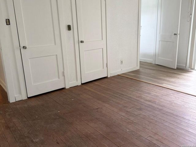 2506 W Mulberry, San Antonio, TX 78228