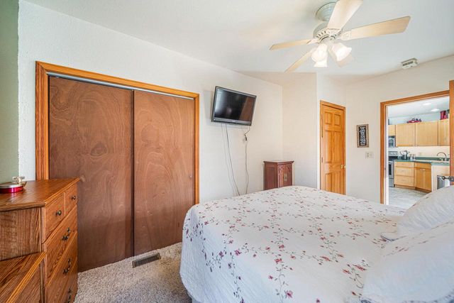 323 S Heritage DRIVE, Oostburg, WI 53070