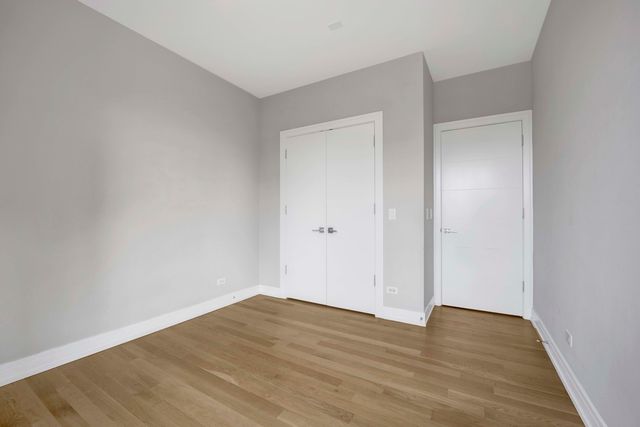 650 N Morgan Street 404, Chicago, IL 60642