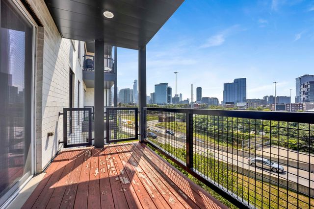 650 N Morgan Street 404, Chicago, IL 60642