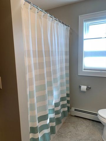 456 Main 1, Wilmington, MA 01887