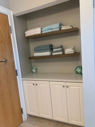 456 Main 1, Wilmington, MA 01887