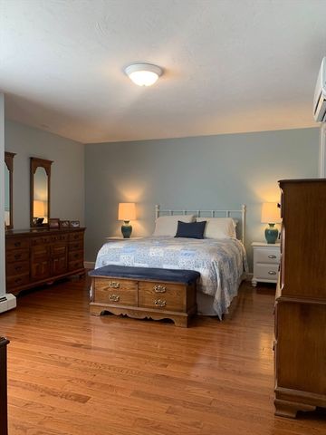 456 Main 1, Wilmington, MA 01887
