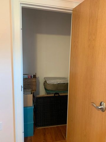 456 Main 1, Wilmington, MA 01887
